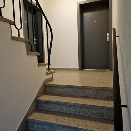 Apartment Frisch Renovierte Zwei Nahe Hauptbahnhof Und Universitat *