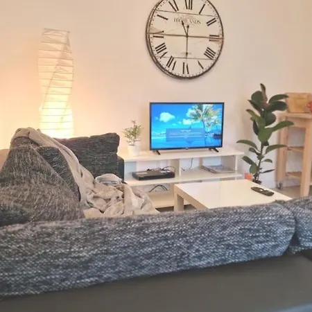 Apartment Frisch Renovierte Zwei Nahe Hauptbahnhof Und Universitat Essen